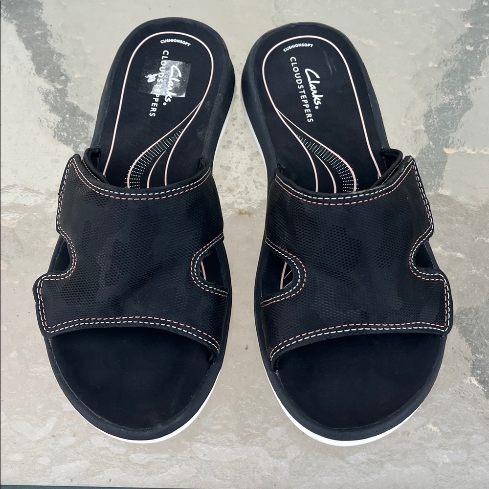 Clarks Glide Bay 2 in Black SIZE 10 women’s sandal